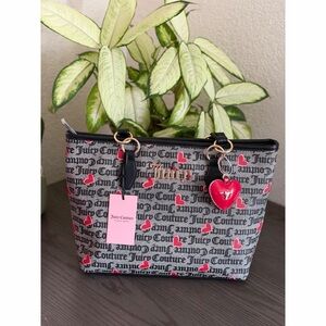 Juicy couture heart purse